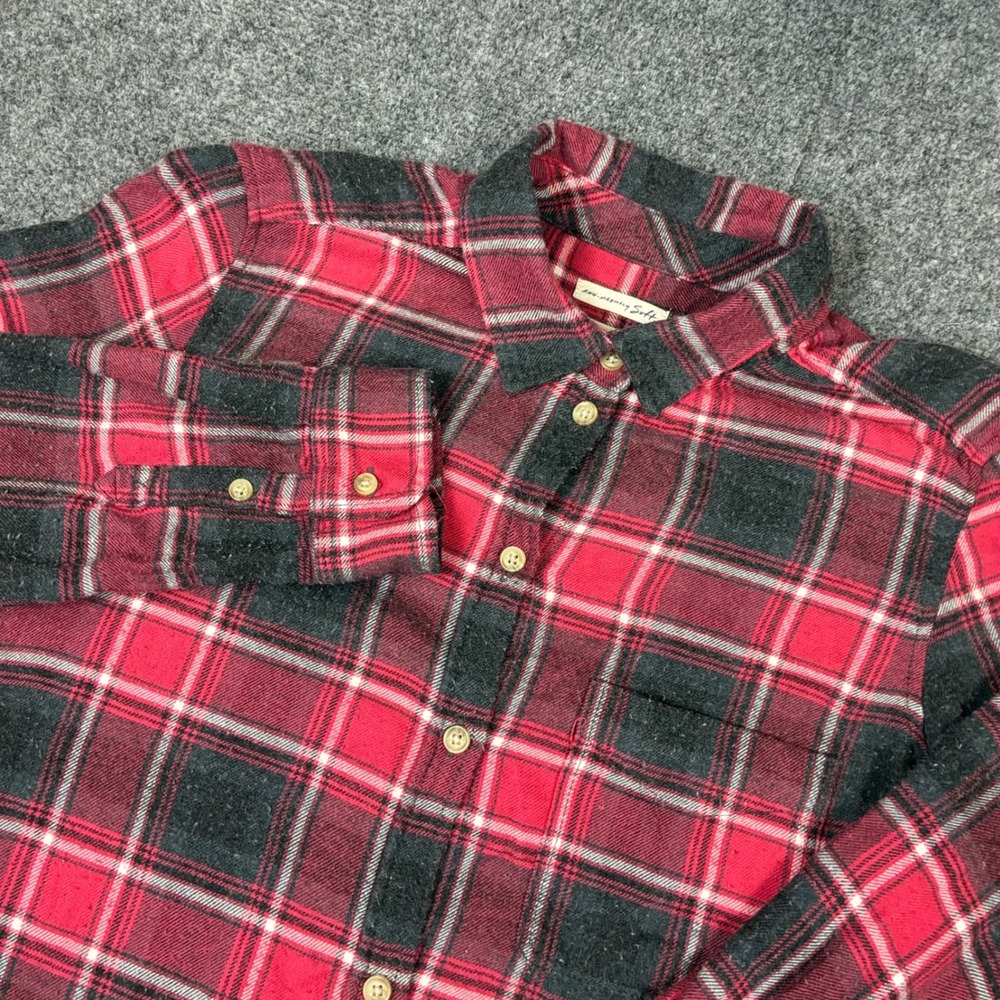 American Eagle Plaid Flannel Shirt Boyfriend Fit Womens Size Medium Button Up